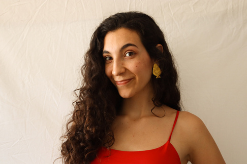 Retrato de Aina Martín, terapeuta ocupacional